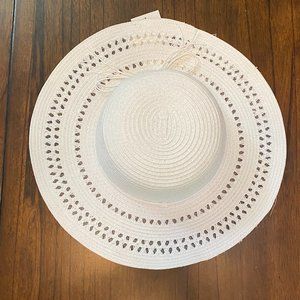 White sun hat